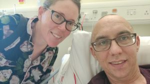 Read more about the article GALWAY COUPLE KICK OFF NEW YEAR IN CROSS BORDER KIDNEY TRANSPLANT SWAP